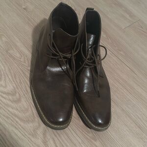 Van Heusen Boots Size 10 Men’s